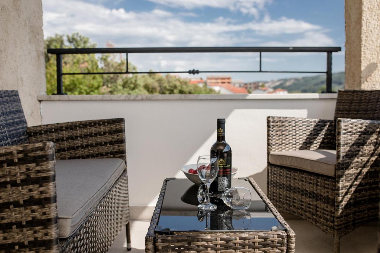 Mariva Apartments Лопар Екстериор снимка